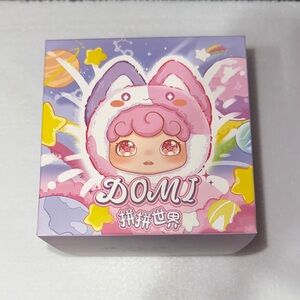 Domi Pink Character Box